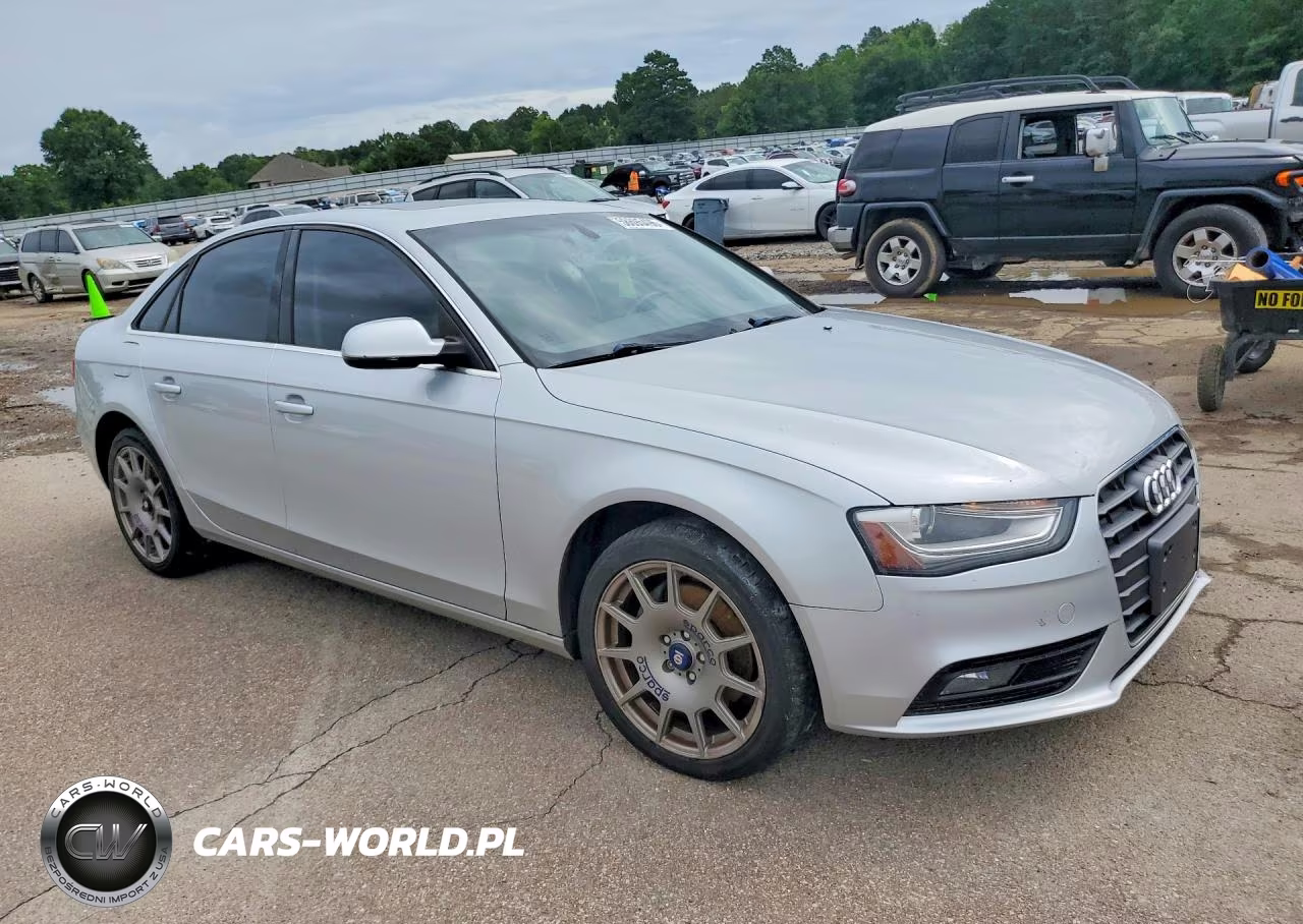 2013 Audi A4 Premium Plus VIN:WAUEFAFLXDA196330 - 4