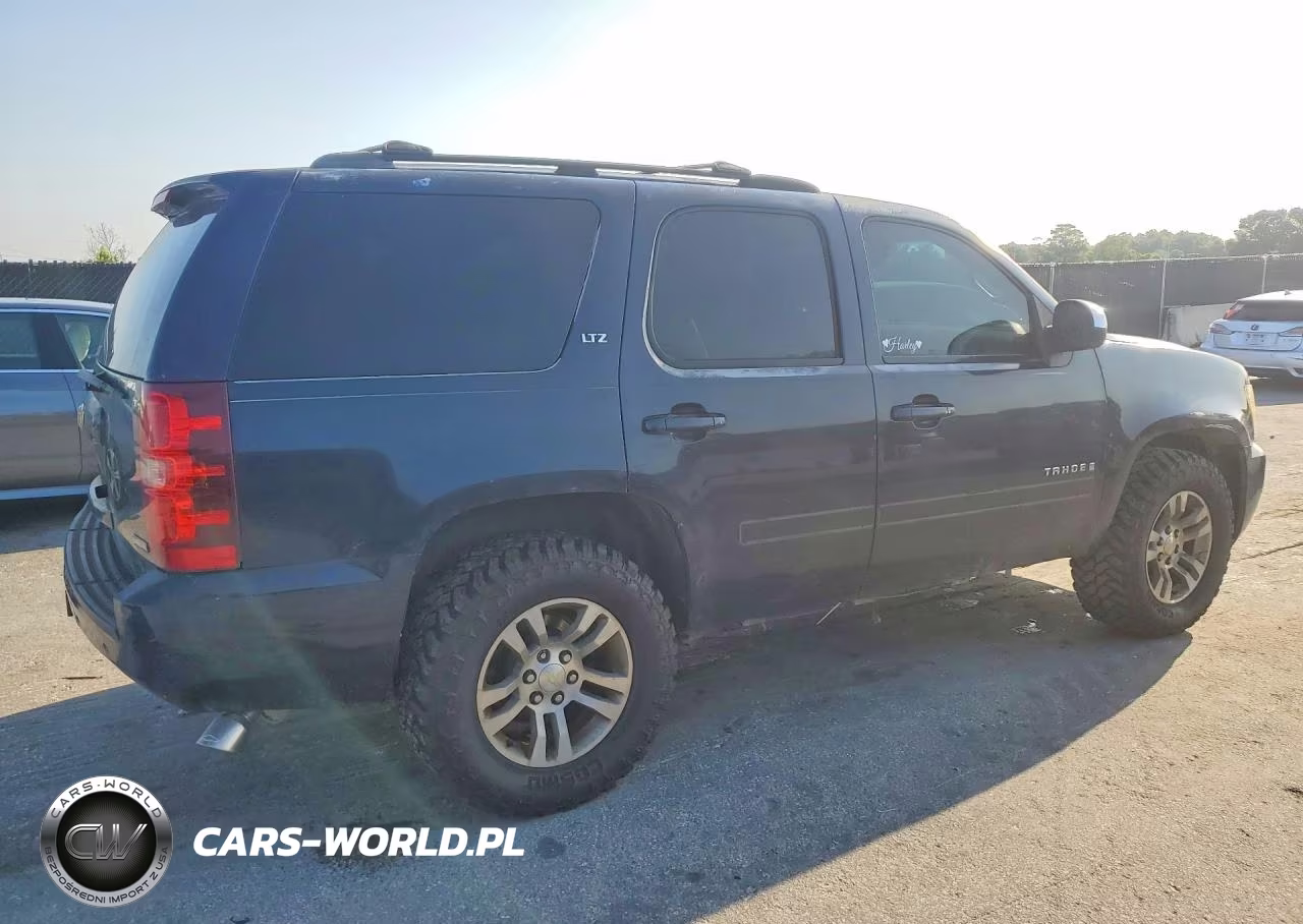 2007 Chevrolet Tahoe K1500 VIN:1GNFK13087J304341 - 3