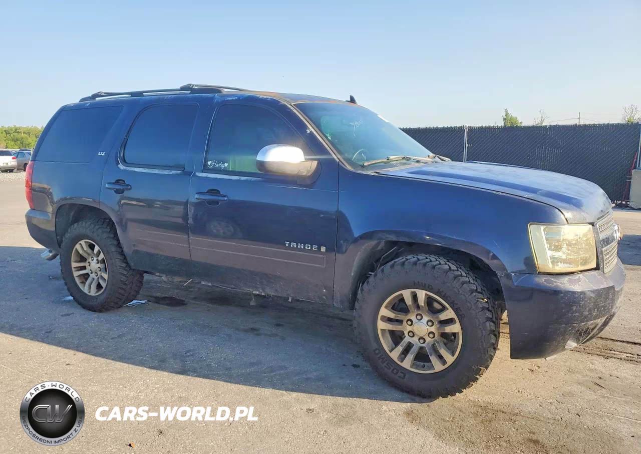 2007 Chevrolet Tahoe K1500 VIN:1GNFK13087J304341 - 4