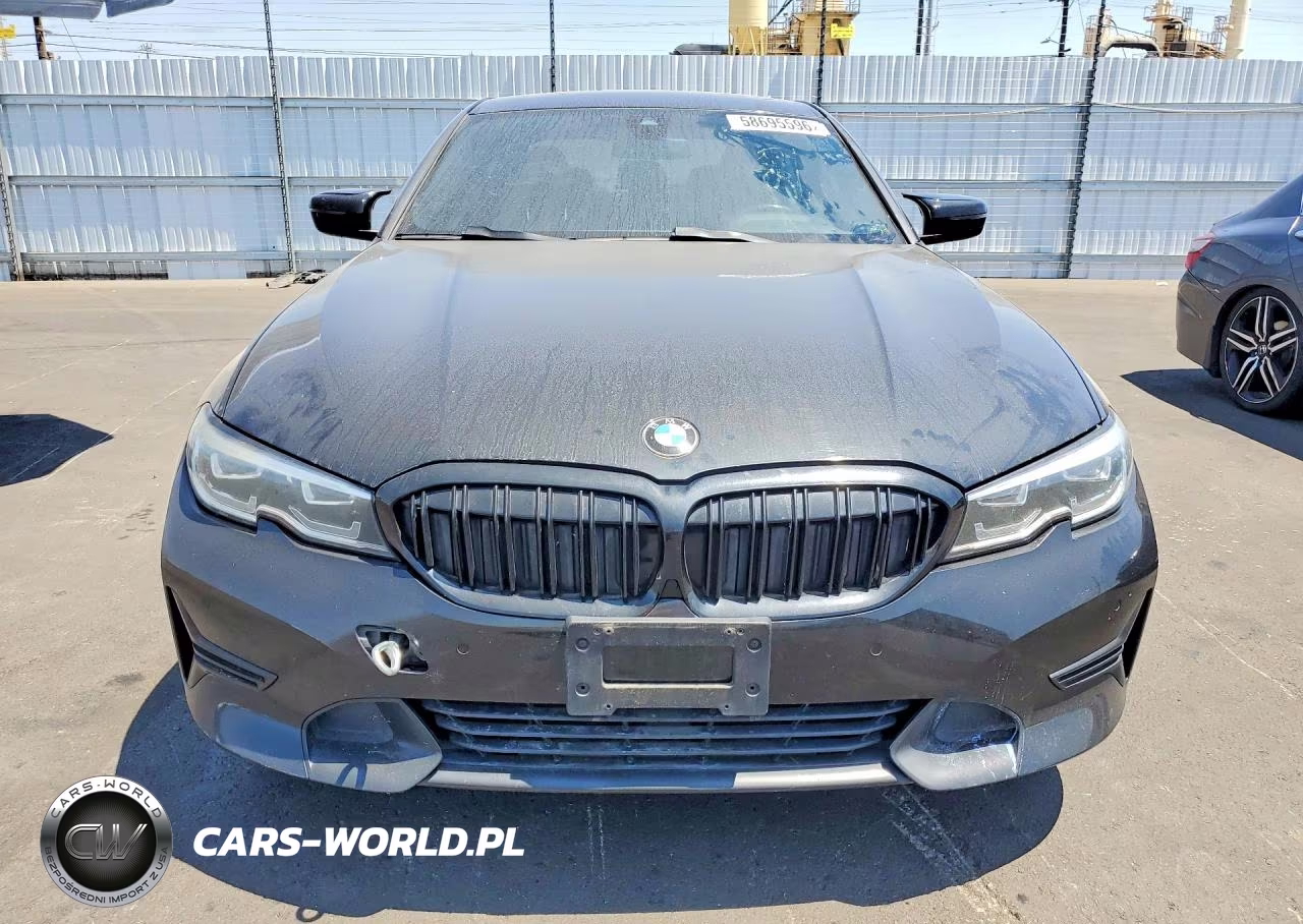2019 BMW 330I VIN:3MW5R1J55K8B00662 - 5