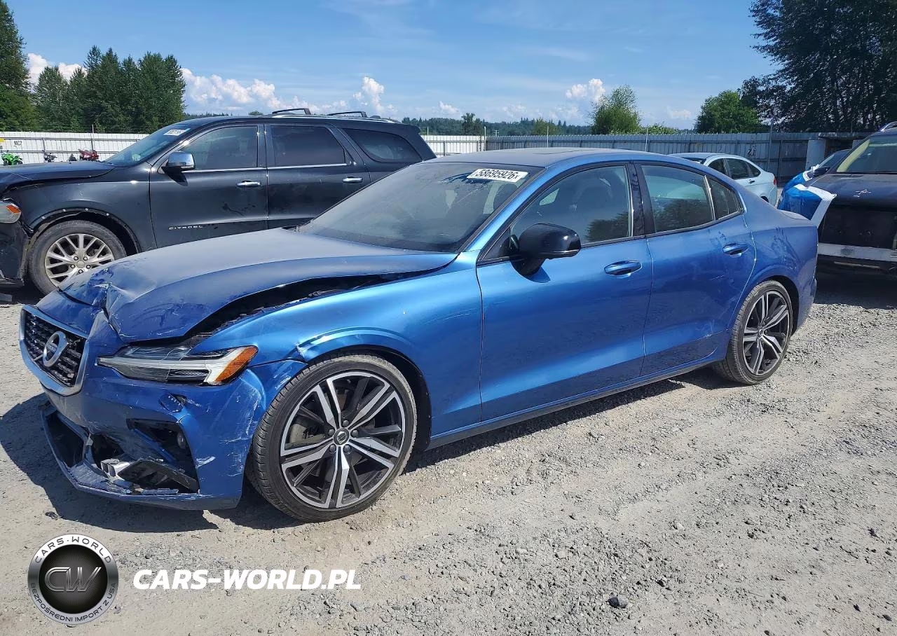2020 Volvo S60 T6 R-Design