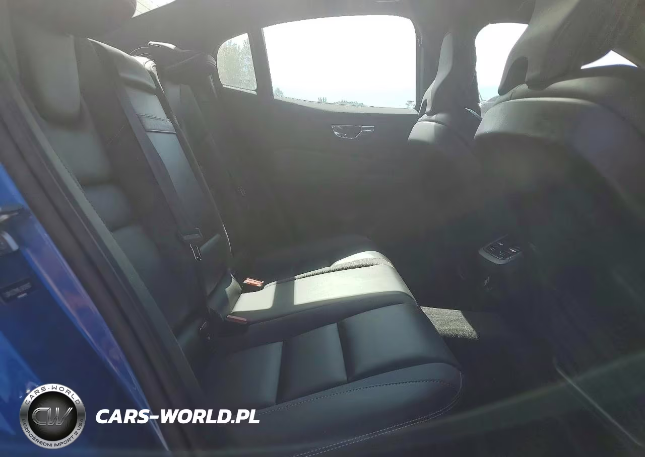 2020 Volvo S60 T6 R-Design VIN:7JRA22TM9LG039367 - 10