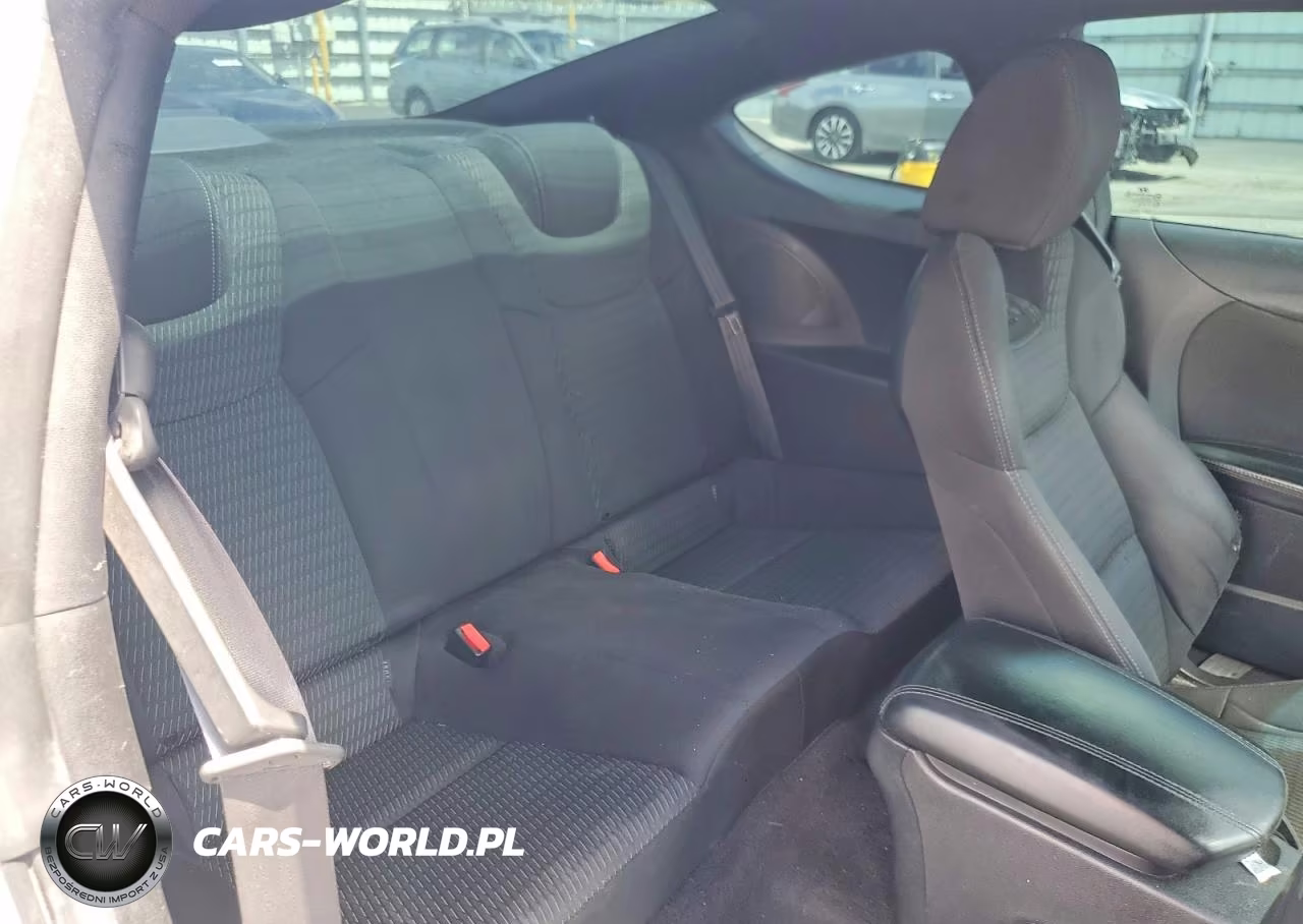 2013 Hyundai Genesis Coupe 2.0T VIN:KMHHT6KD2DU105193 - 10