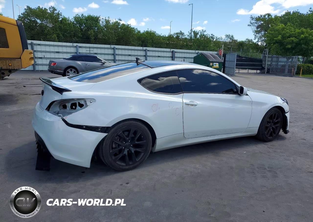2013 Hyundai Genesis Coupe 2.0T VIN:KMHHT6KD2DU105193 - 3