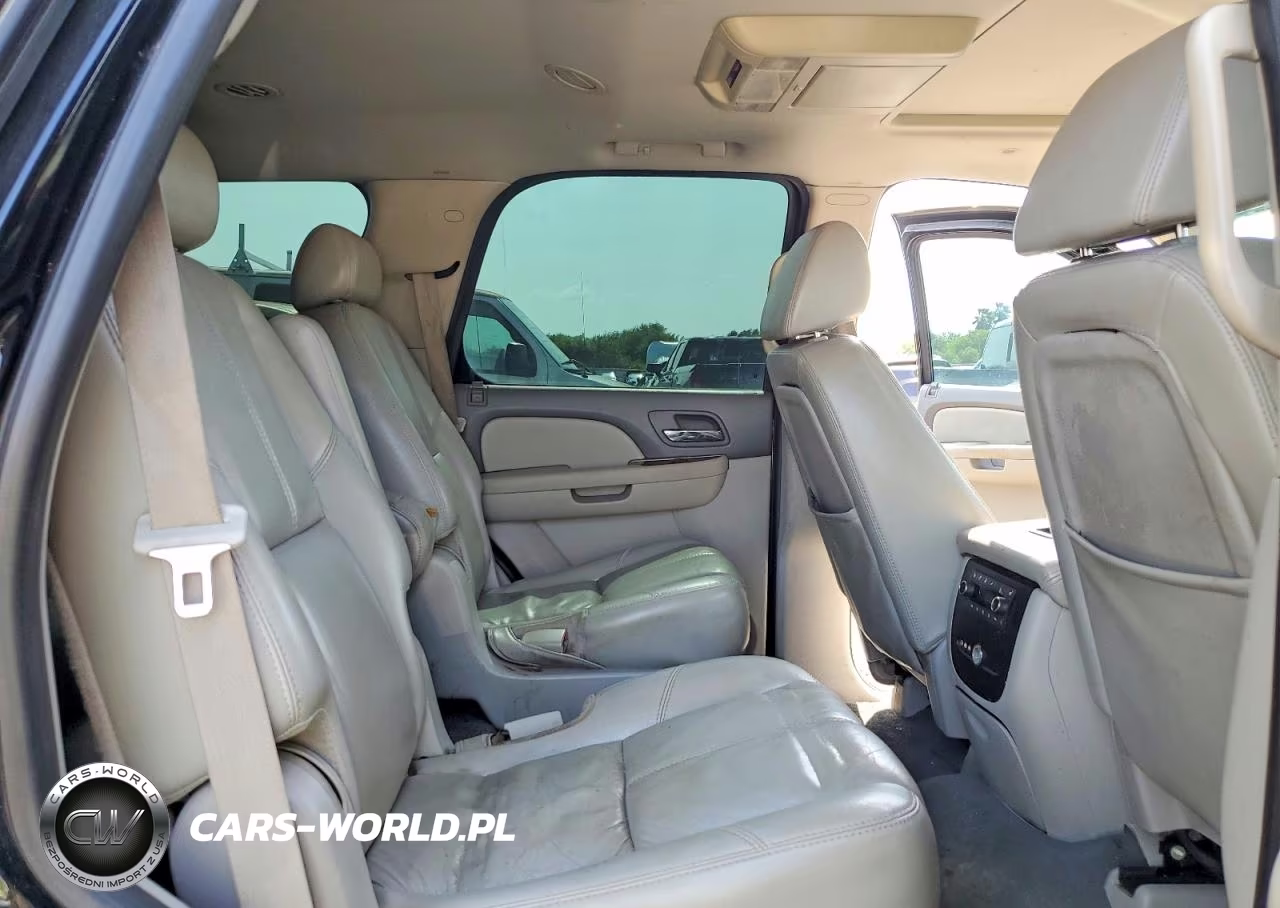 2007 Chevrolet Tahoe K1500 VIN:1GNFK13037R353786 - 11