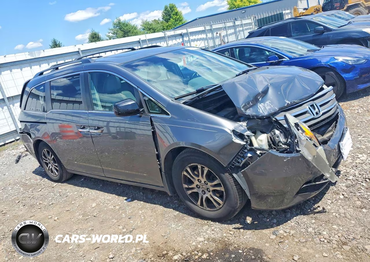 2012 Honda Odyssey Exl VIN:5FNRL5H60CB051119 - 4