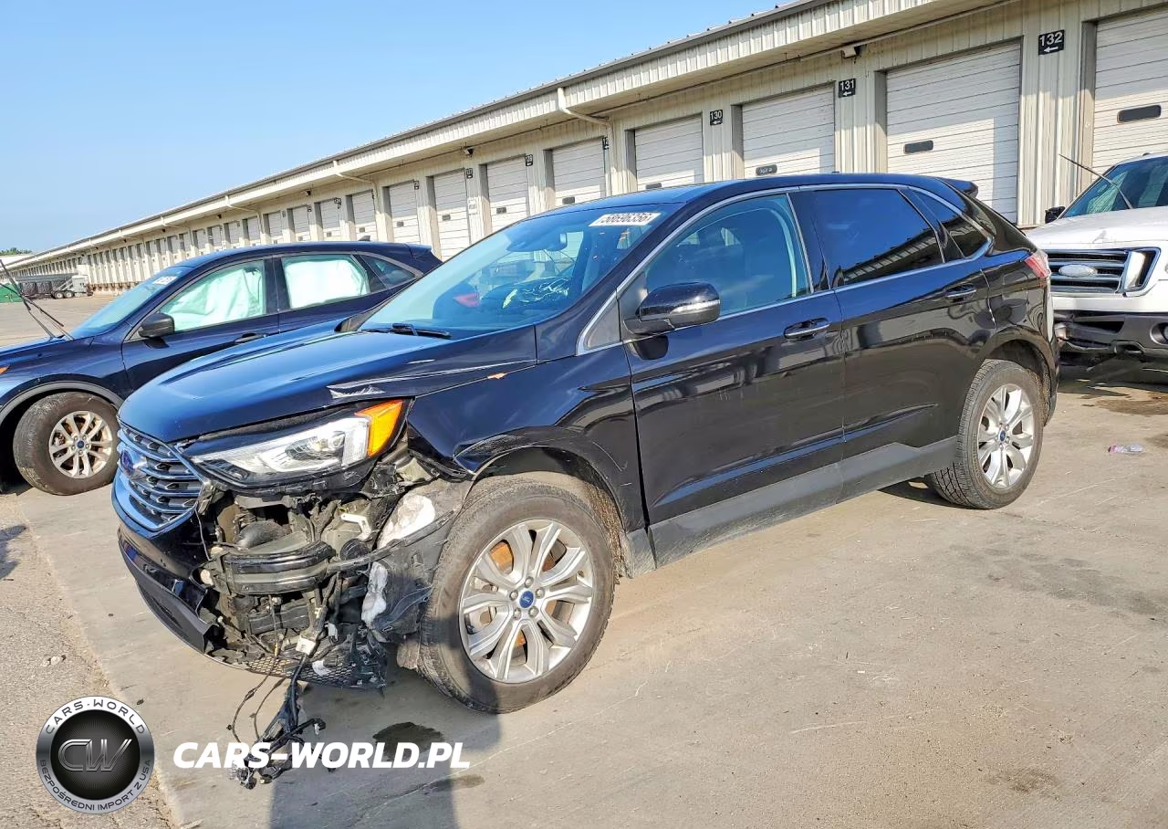 2021 Ford Edge Titanium – zdjęcie 1 z 13