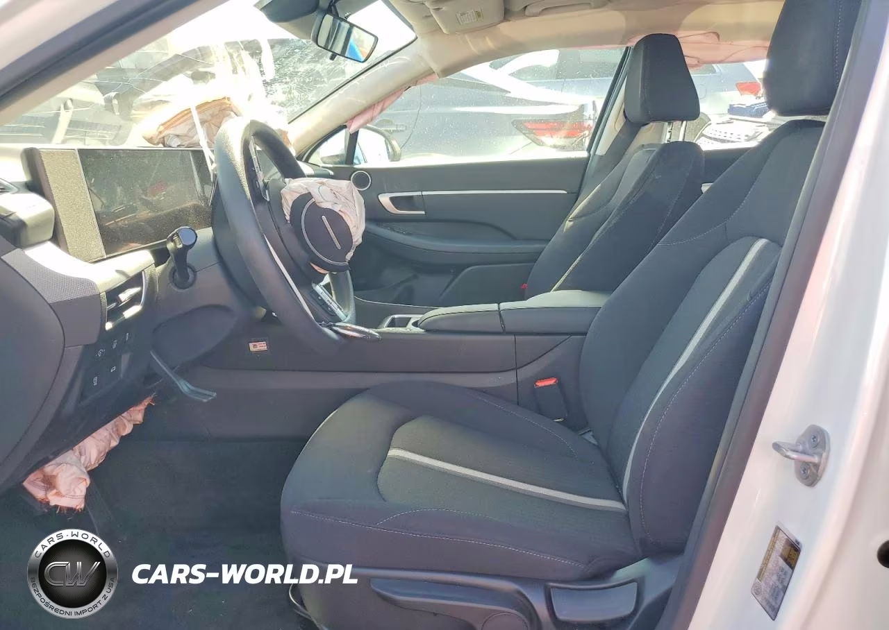 2026 Hyundai Sonata Hybrid Blue VIN:KMHL24JJ8TA154035 - 7