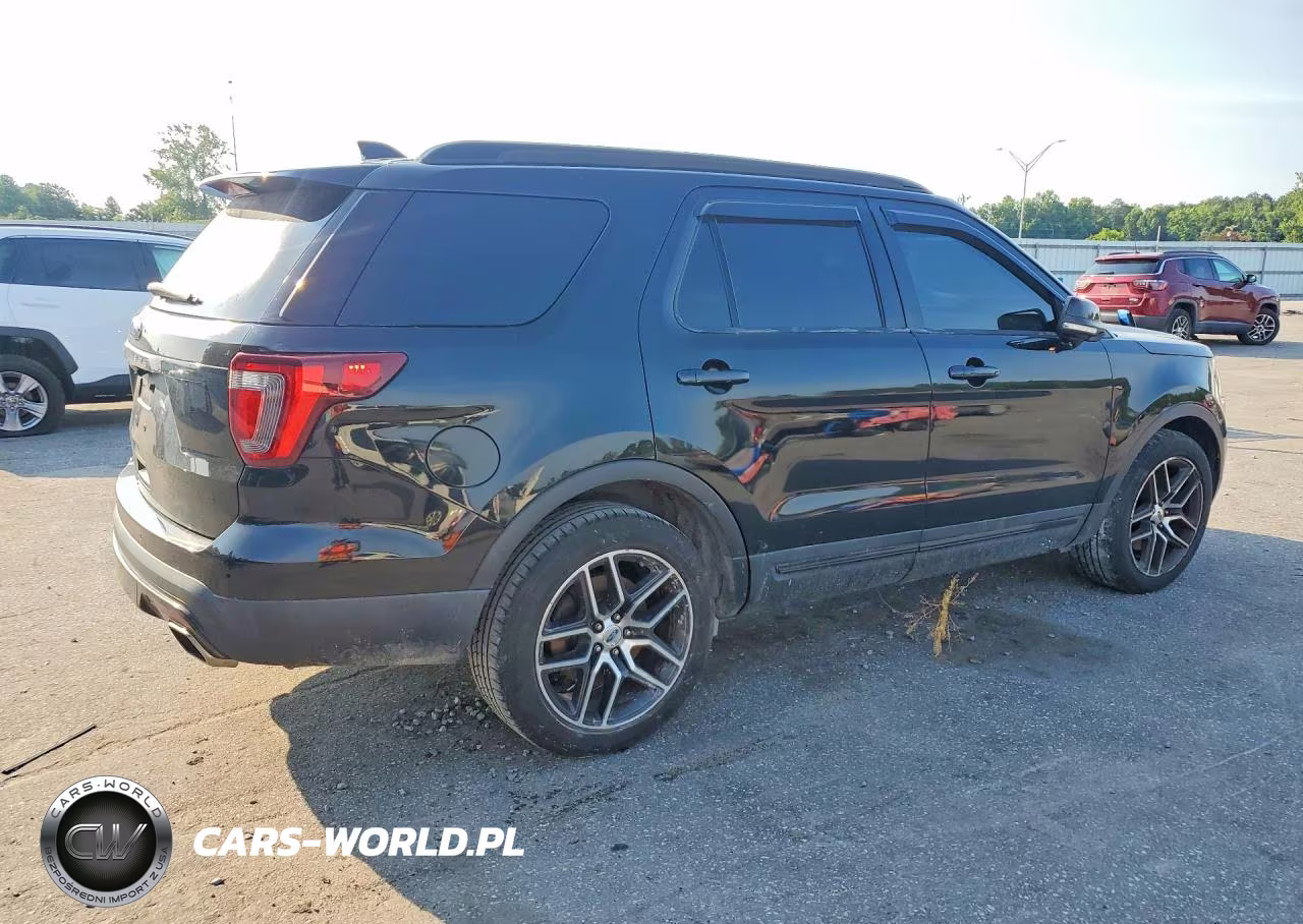 2016 Ford Explorer Sport VIN:1FM5K8GT1GGC89384 - 3