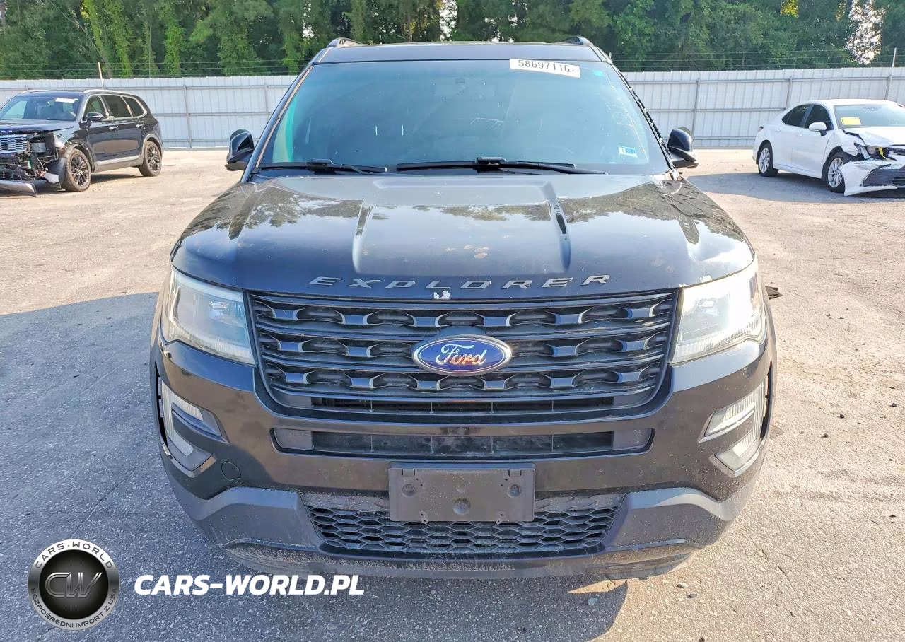 2016 Ford Explorer Sport VIN:1FM5K8GT1GGC89384 - 5