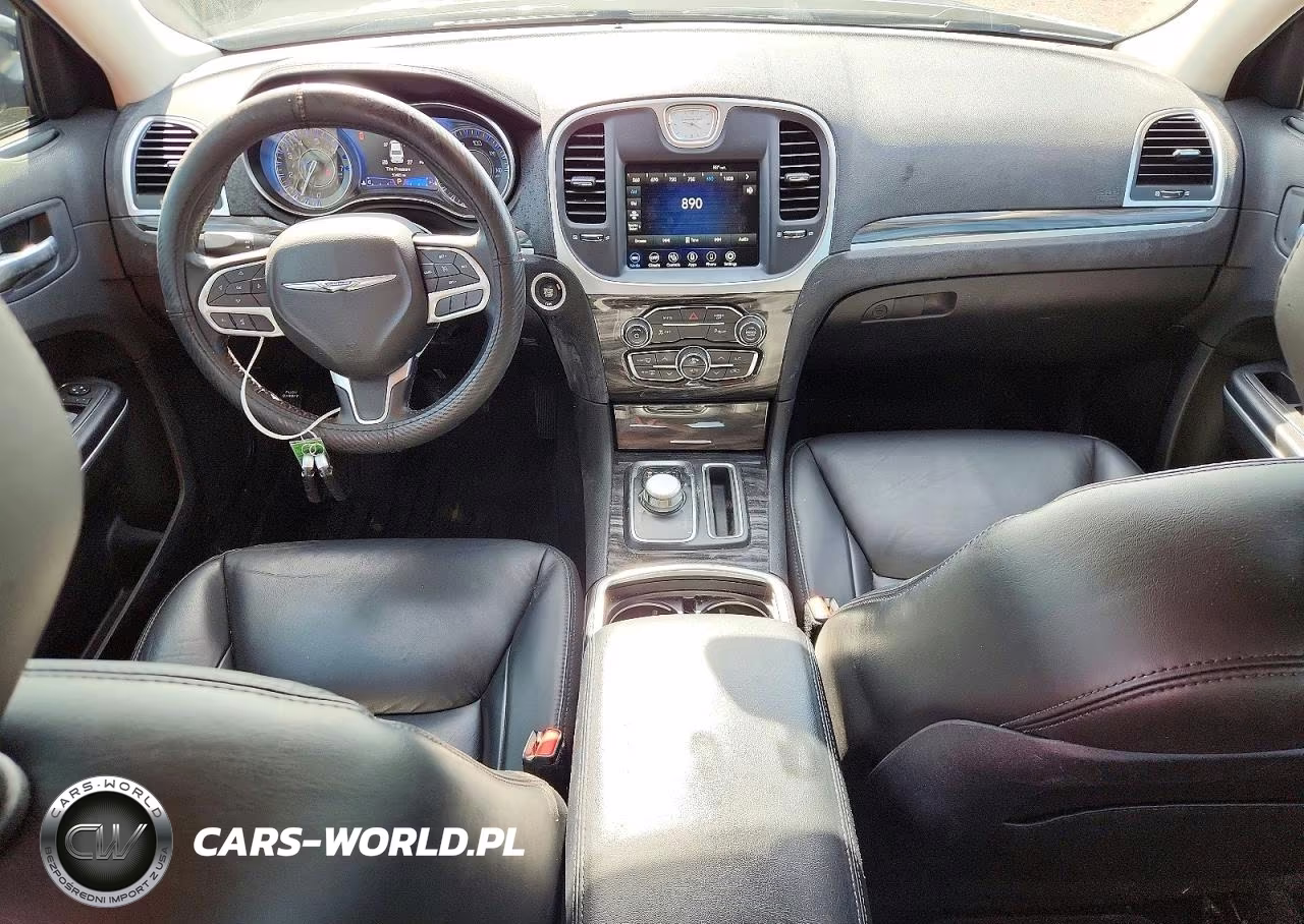 2022 Chrysler 300 Touring L VIN:2C3CCADG4NH121204 - 8