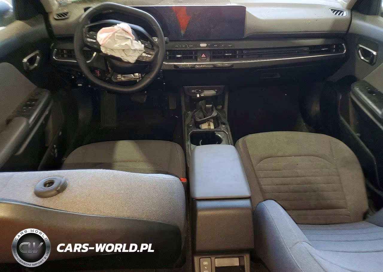 2025 Kia K4 Ex VIN:3KPFU4DE5SE051113 - 8