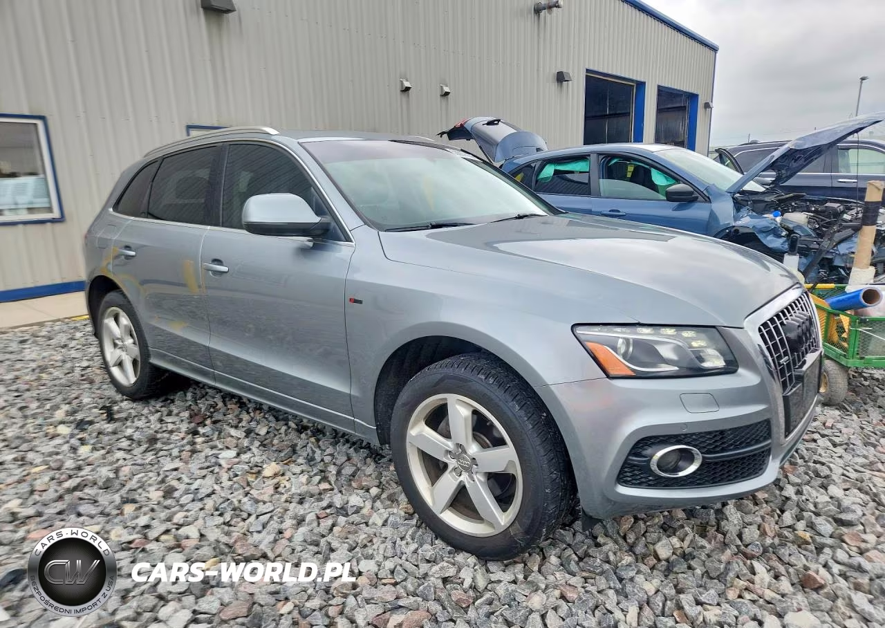 2011 Audi Q5 Premium Plus VIN:WA1DKAFP1BA095844 - 4