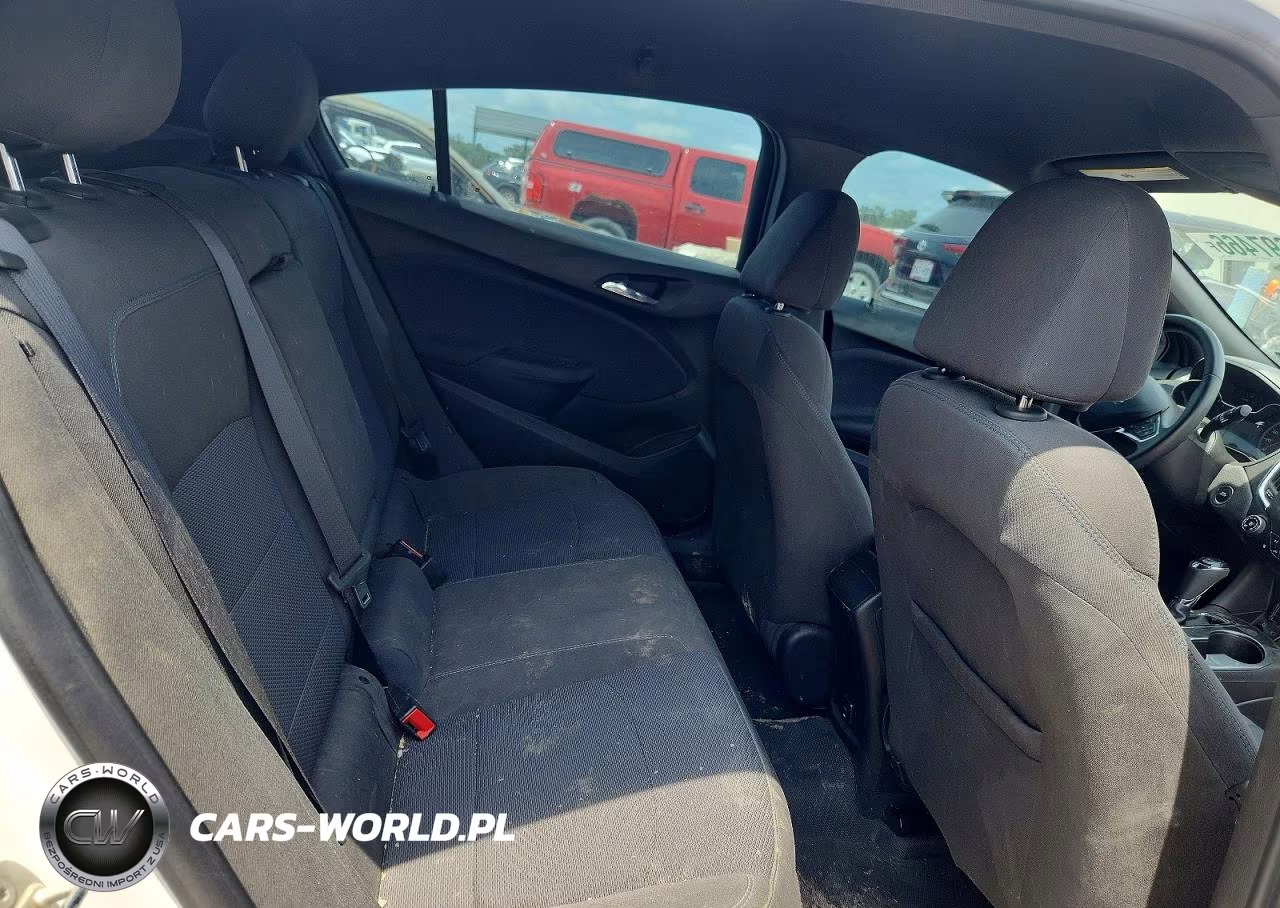 2018 Chevrolet Cruze Lt VIN:3G1BE6SM2JS651467 - 10