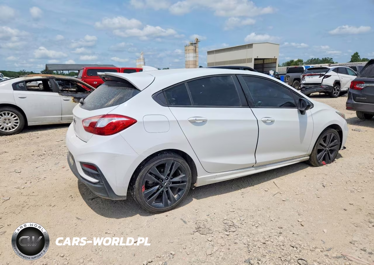 2018 Chevrolet Cruze Lt VIN:3G1BE6SM2JS651467 - 3