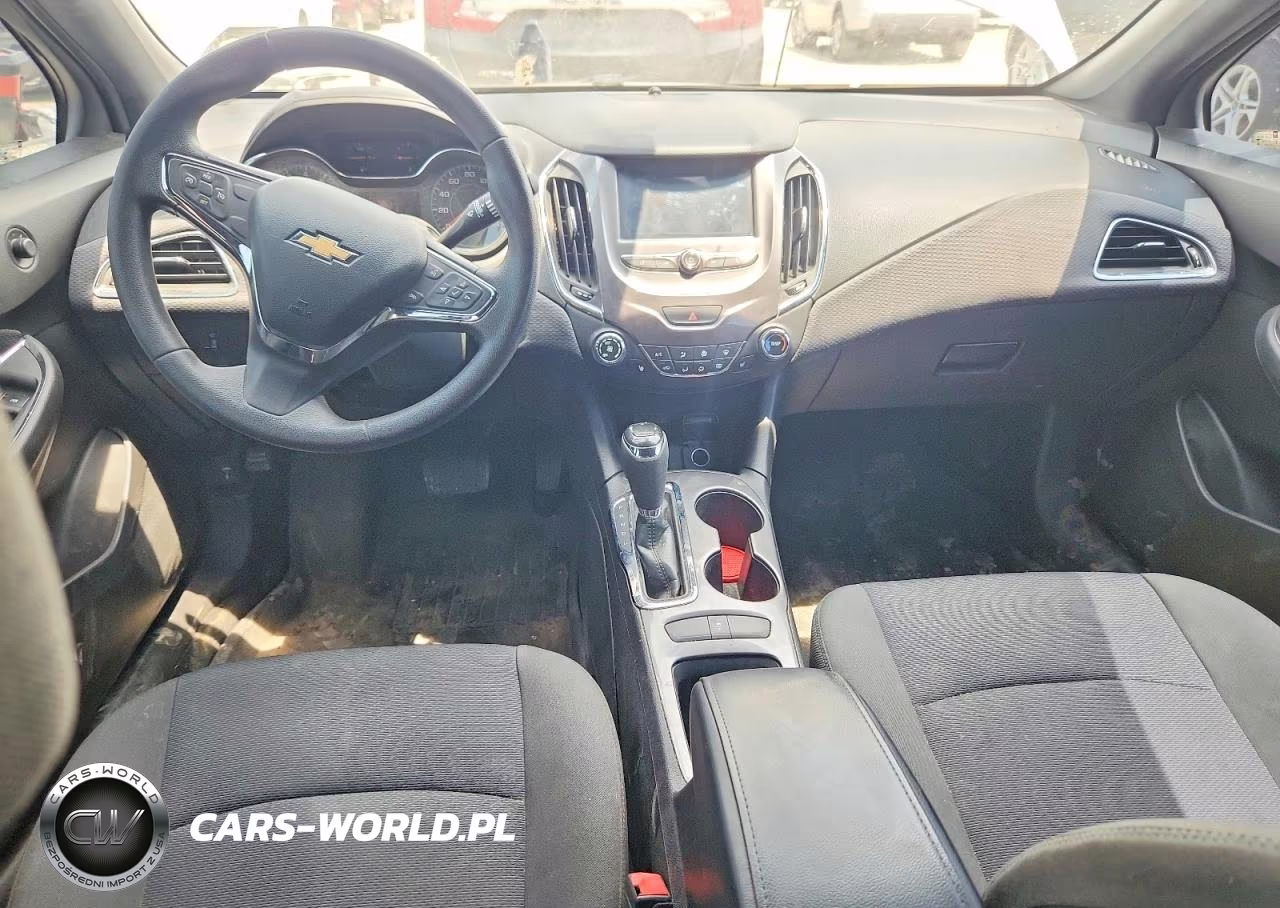 2018 Chevrolet Cruze Lt VIN:3G1BE6SM2JS651467 - 8