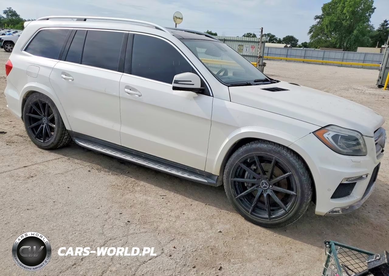 2014 Mercedes-Benz Gl 550 4Matic VIN:4JGDF7DE6EA345299 - 4