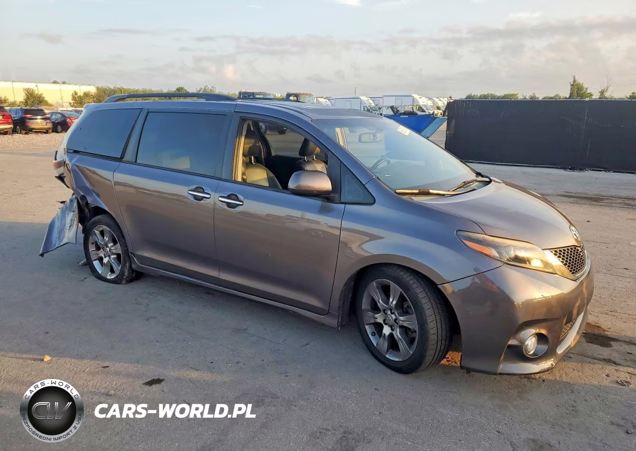 2015 Toyota Sienna Sport VIN:5TDXK3DC4FS552783 - 4