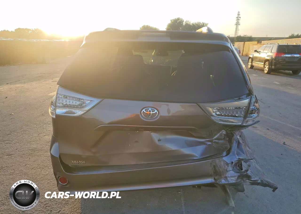 2015 Toyota Sienna Sport VIN:5TDXK3DC4FS552783 - 6