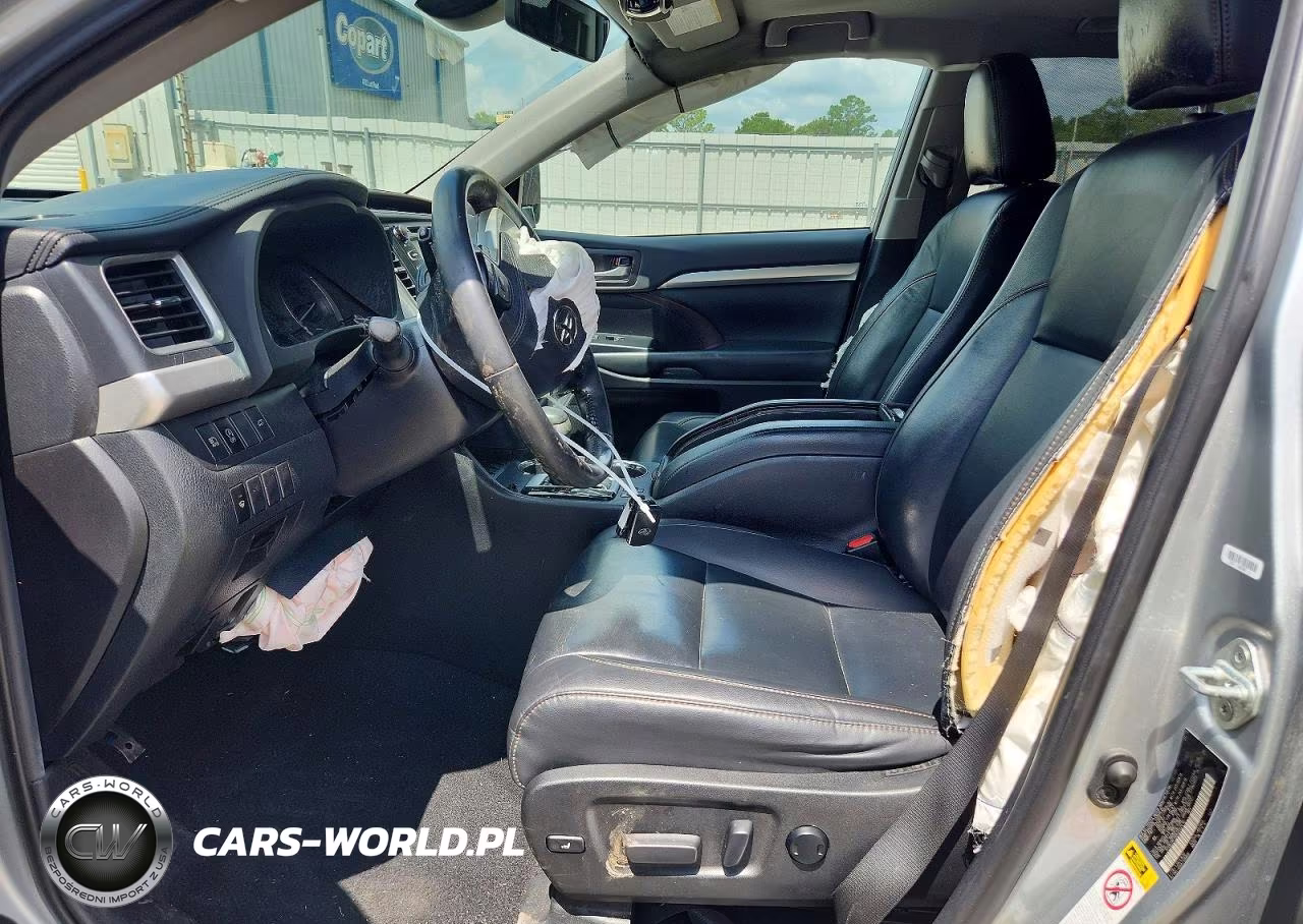 2019 Toyota Highlander Xle VIN:5TDKZRFH4KS552410 - 7