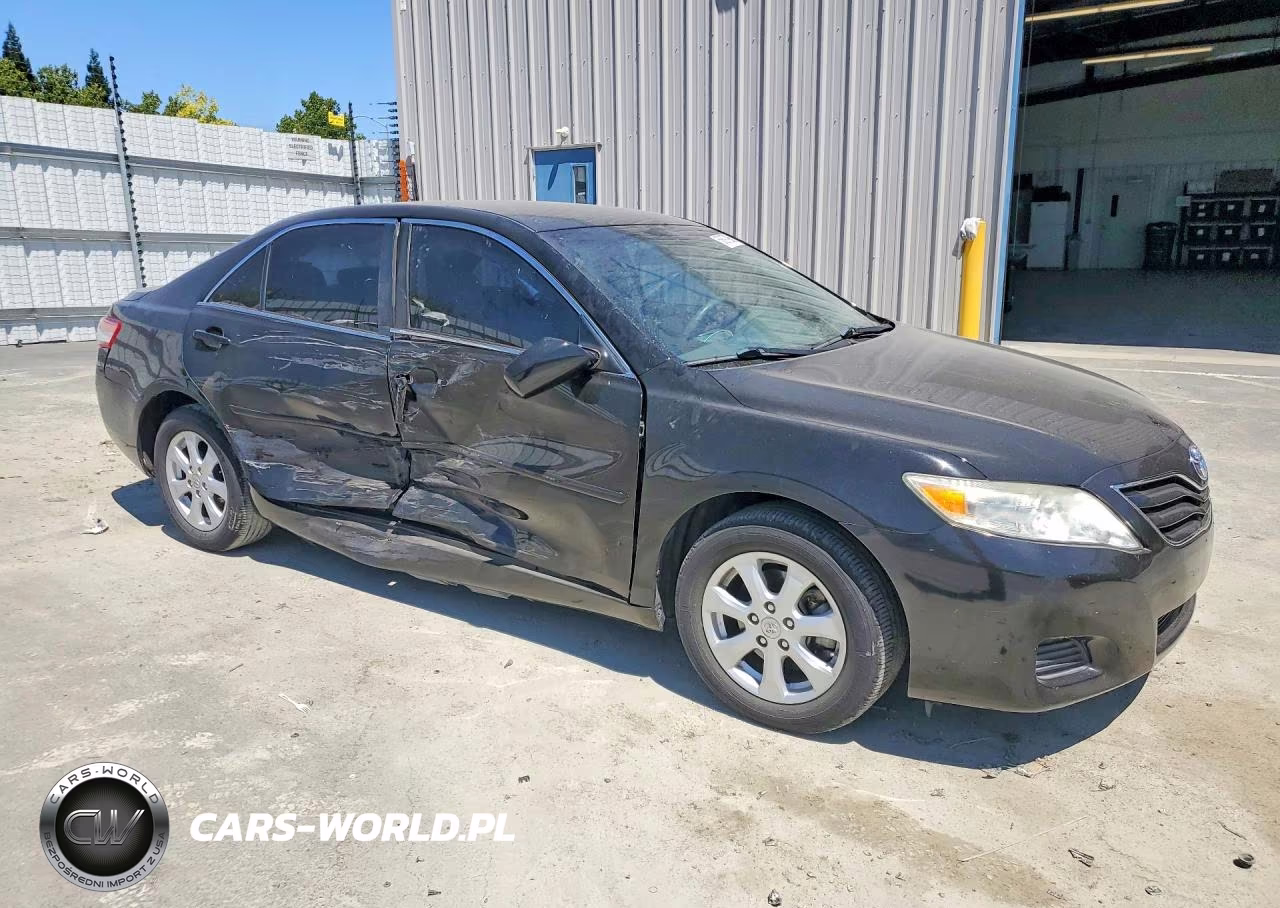 2011 Toyota Camry Le VIN:4T1BF3EK8BU231299 - 4
