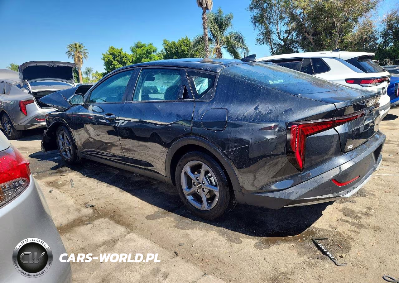 2025 Kia K4 Lxs VIN:3KPFT4DE9SE250460 - 2