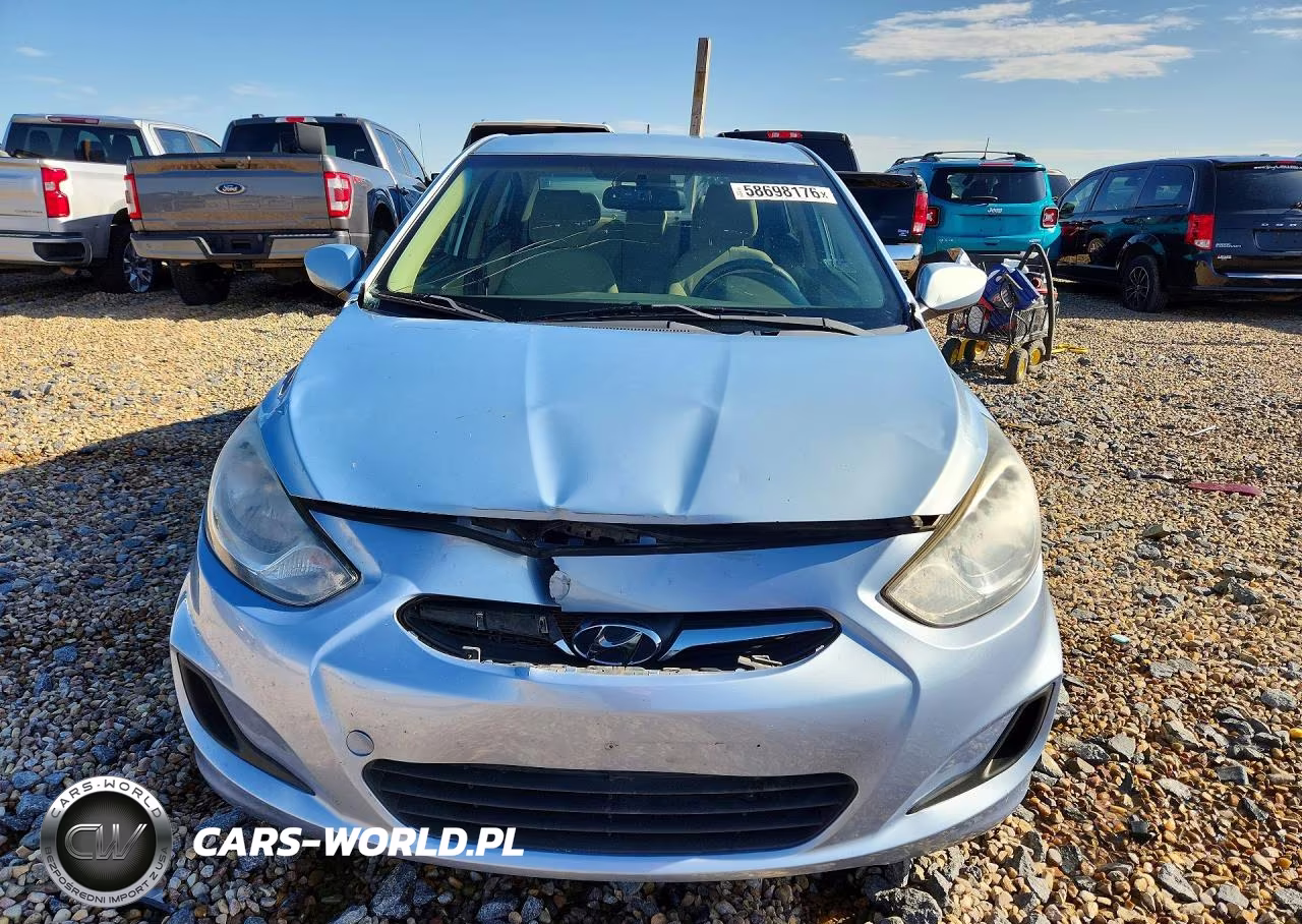 2013 Hyundai Accent Gls VIN:KMHCT4AE2DU336779 - 5