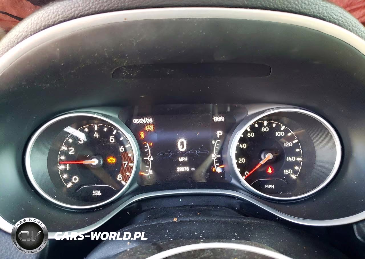 2018 Jeep Compass Limited VIN:3C4NJCCB2JT205115 - 9