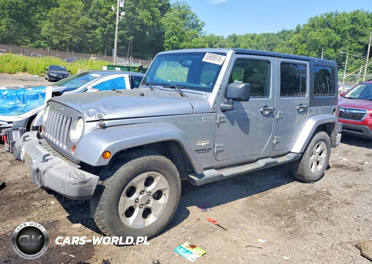 2013 Jeep Wrangler Unlimited Sahara
