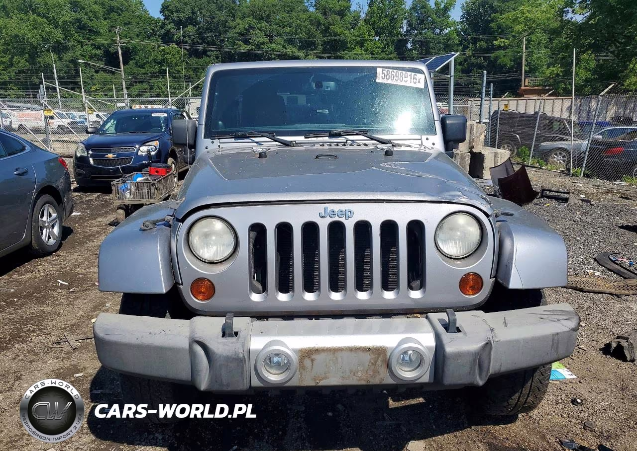 2013 Jeep Wrangler Unlimited Sahara VIN:1C4BJWEG3DL544513 - 5