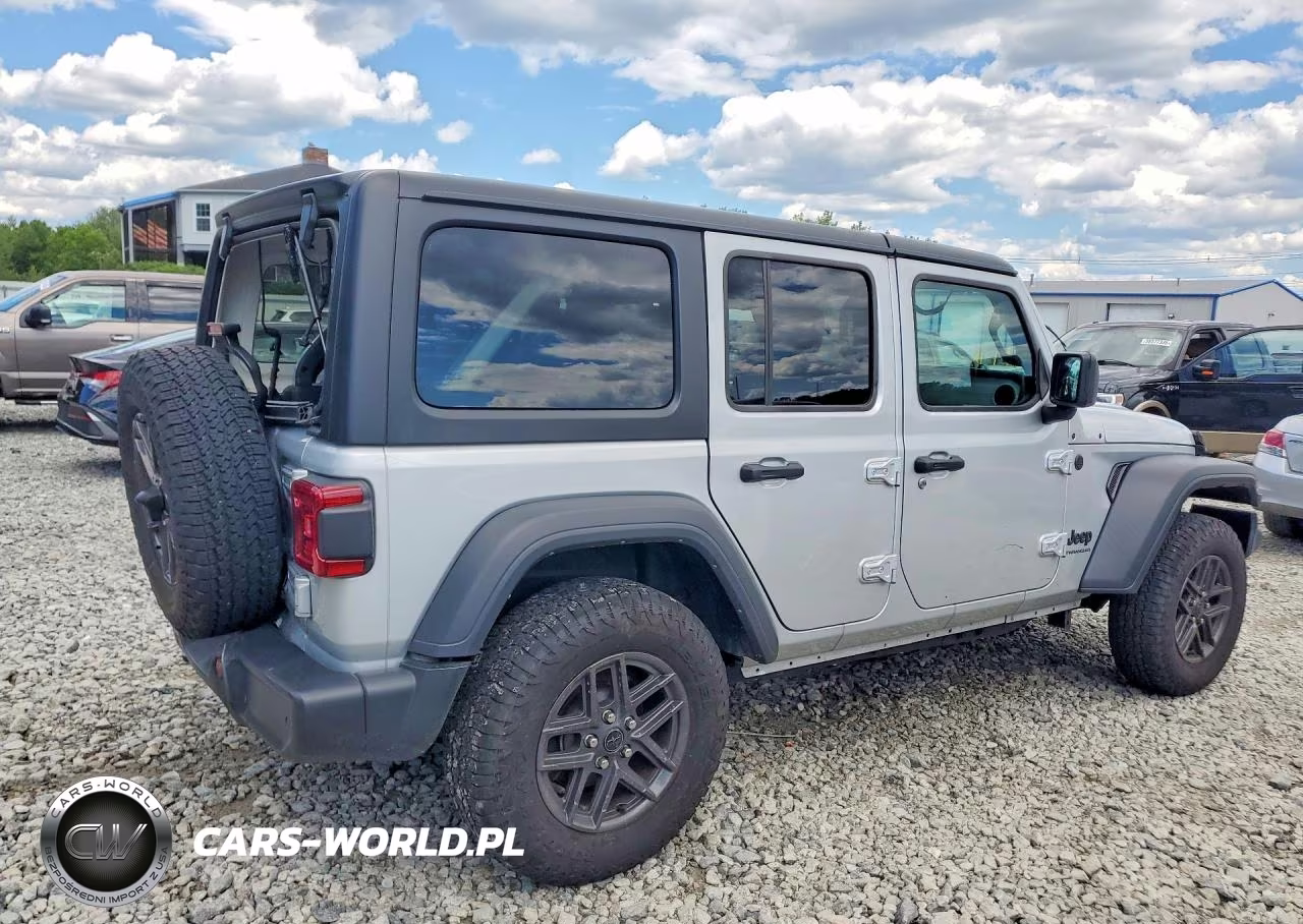 2024 Jeep Wrangler Sport VIN:1C4PJXDG8RW330698 - 3