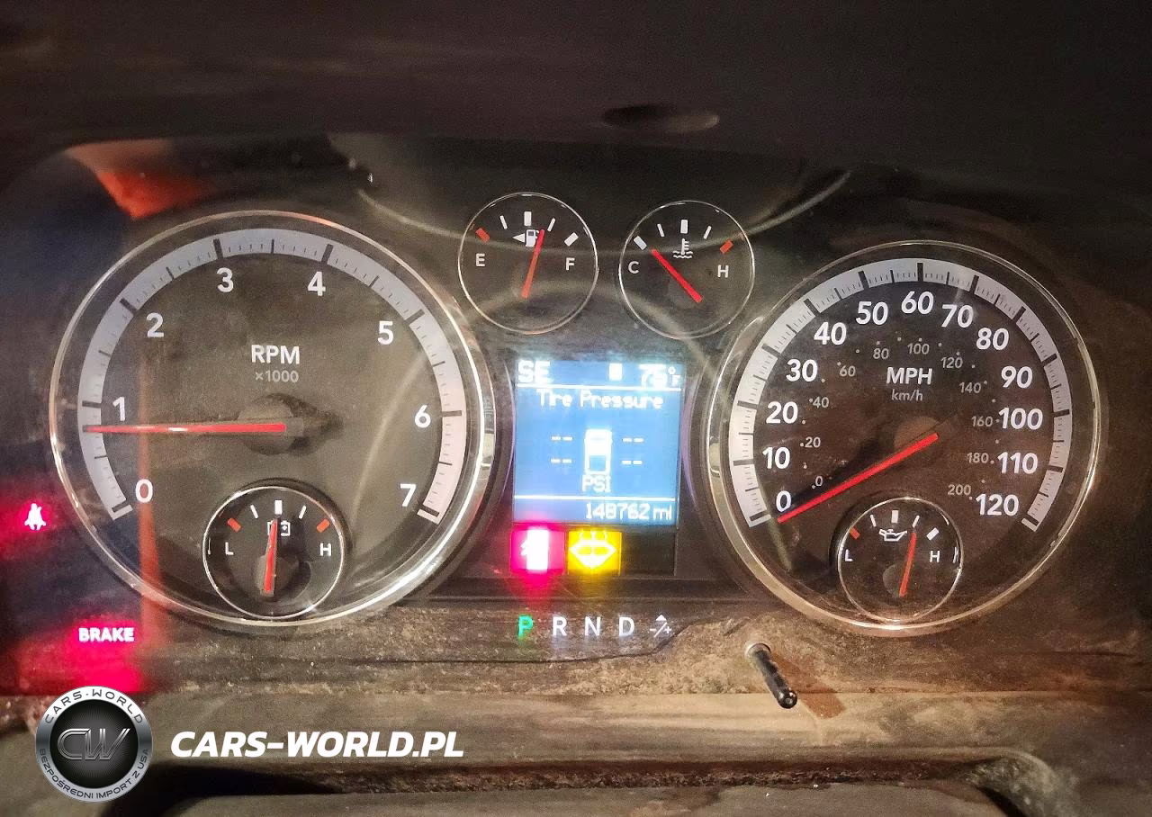 2010 Dodge Ram 1500 VIN:1D7RV1GT5AS239361 - 9
