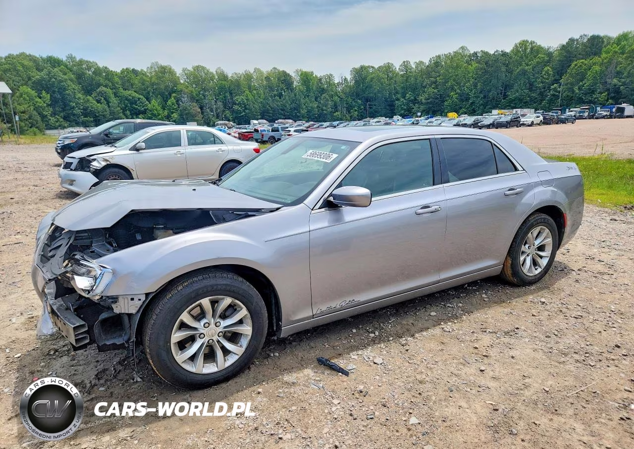 2016 Chrysler 300 Limited
