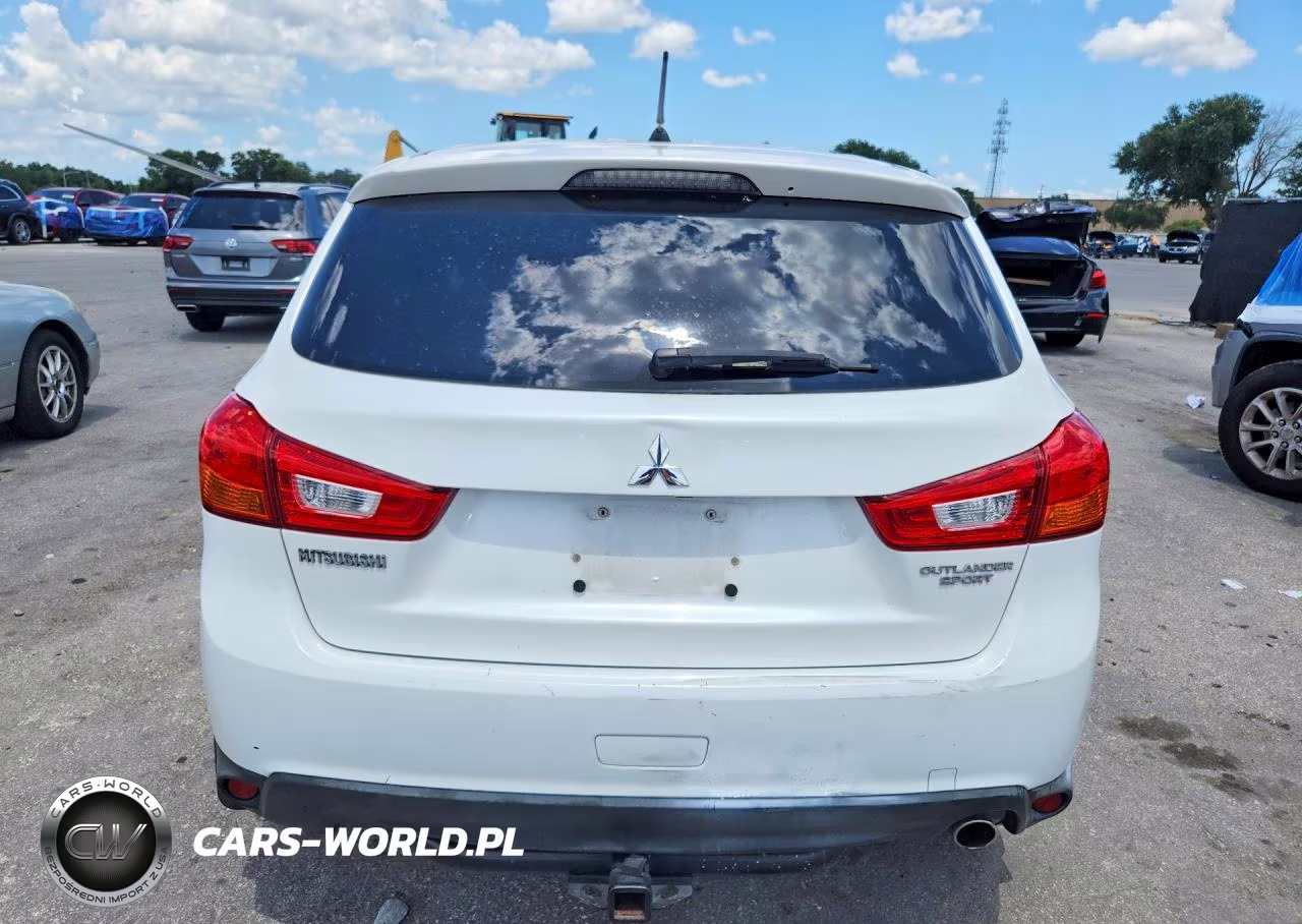 2015 Mitsubishi Outlander Sport Es VIN:4A4AP3AU0FE010065 - 6