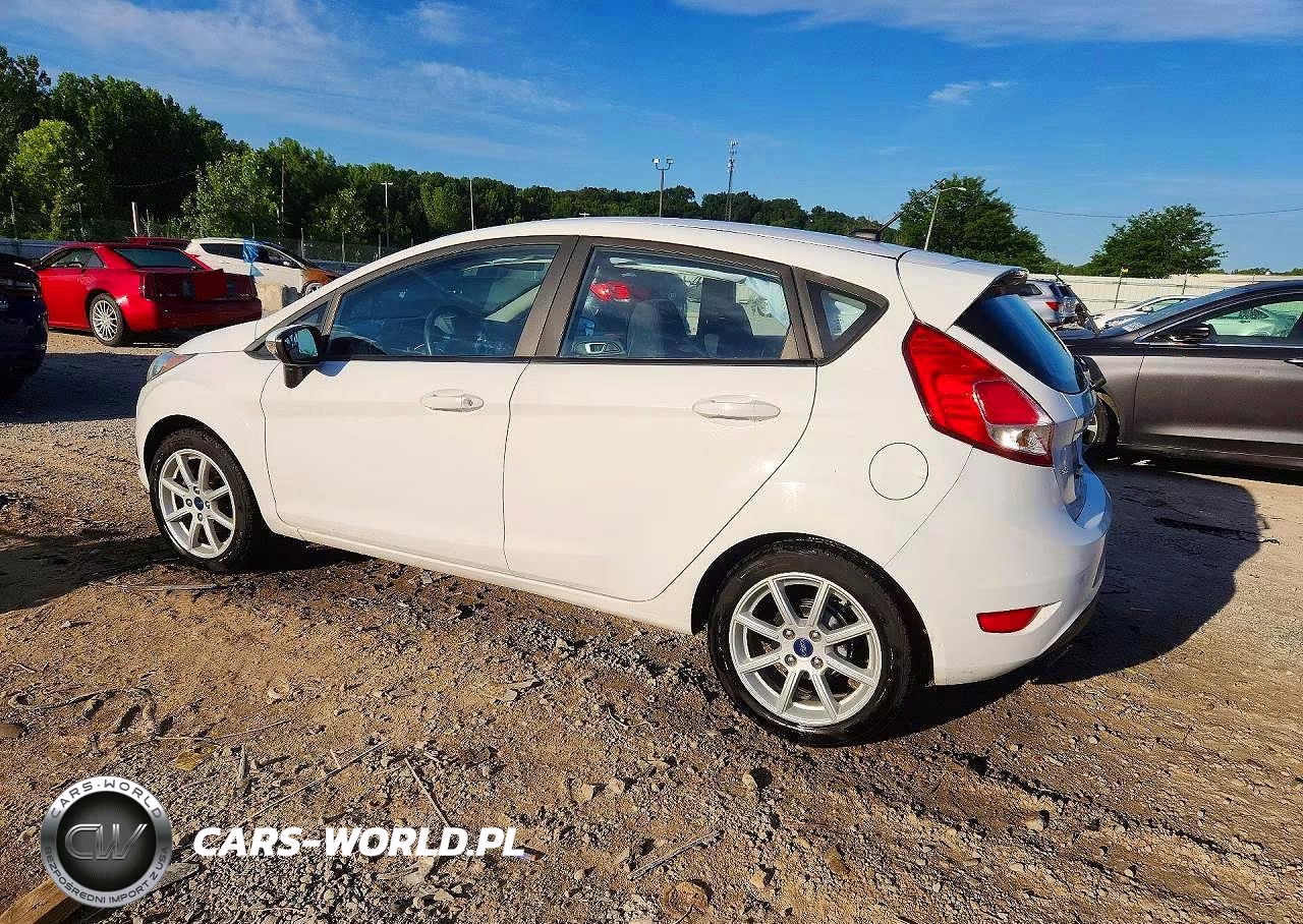 2015 Ford Fiesta Se VIN:3FADP4EJ8FM209195 - 2