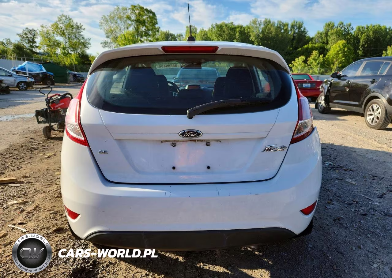 2015 Ford Fiesta Se VIN:3FADP4EJ8FM209195 - 6