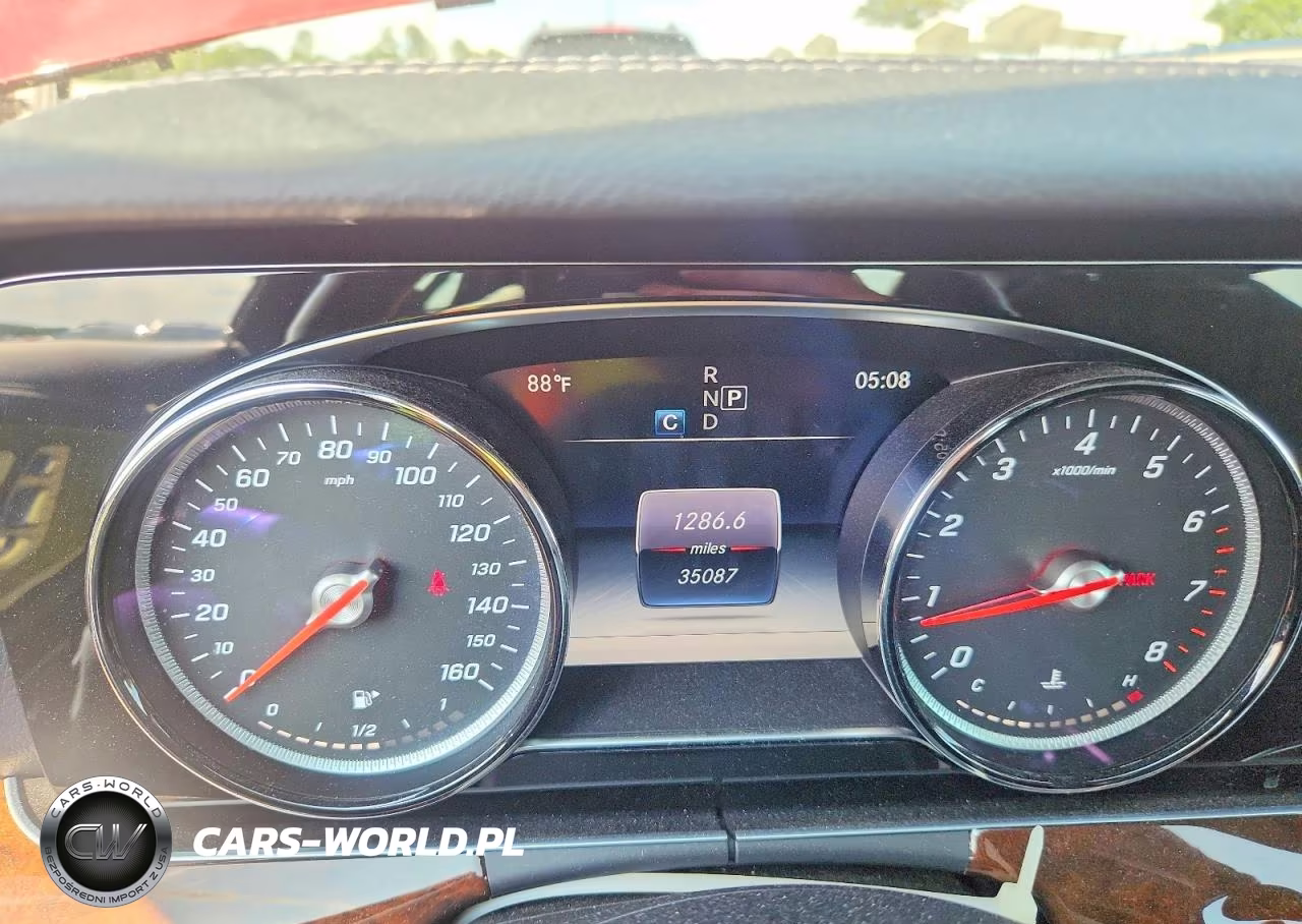 2019 Mercedes-Benz E 300 VIN:WDDZF4JB3KA588671 - 9