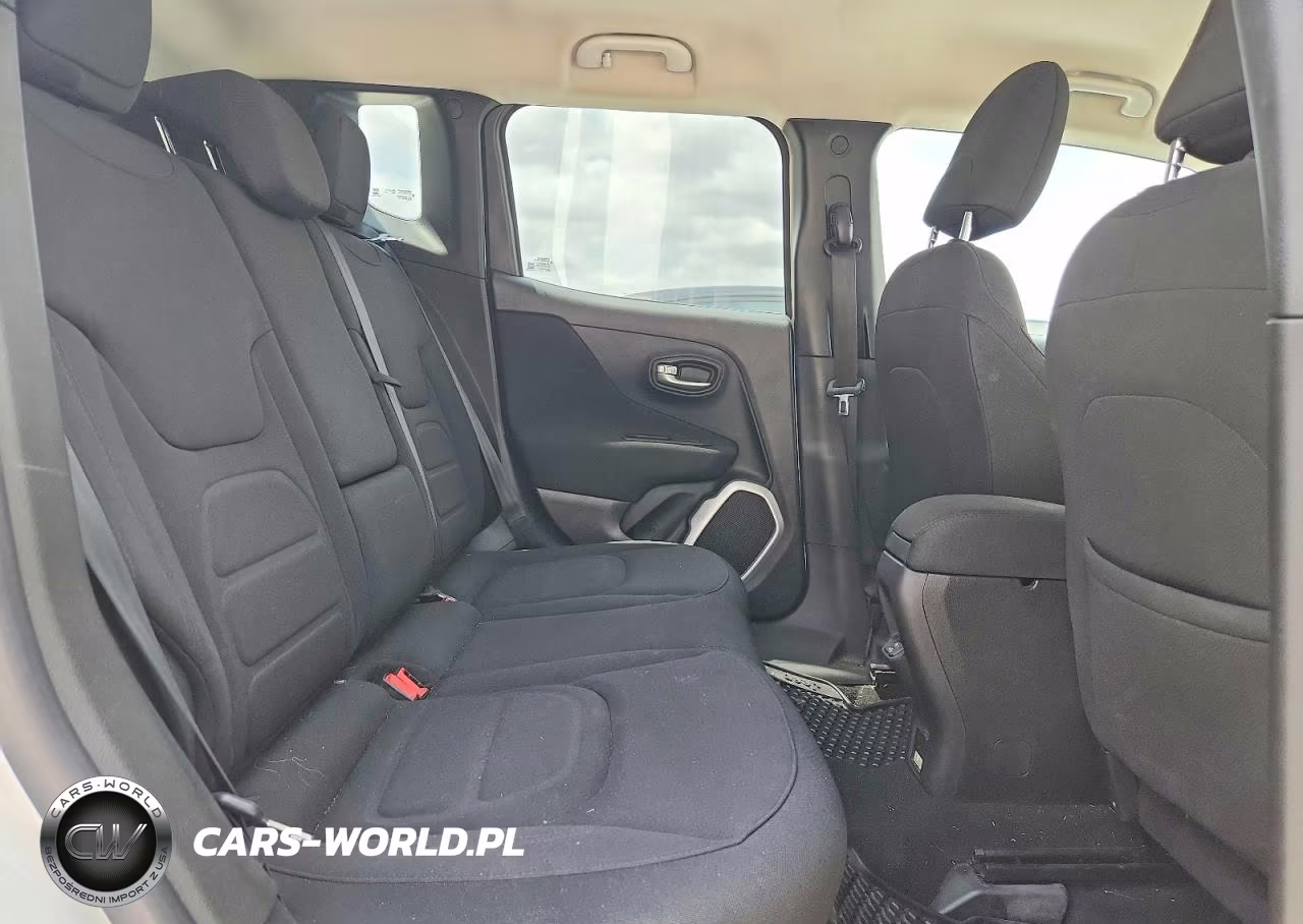 2018 Jeep Renegade Latitude VIN:ZACCJABBXJPH87159 - 10