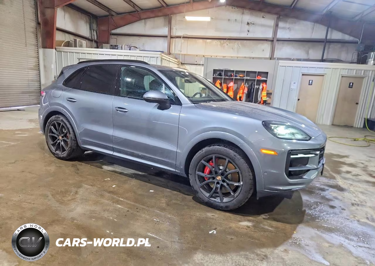 2026 Porsche Cayenne S VIN:WP1AL2AY8TDA15921 - 4