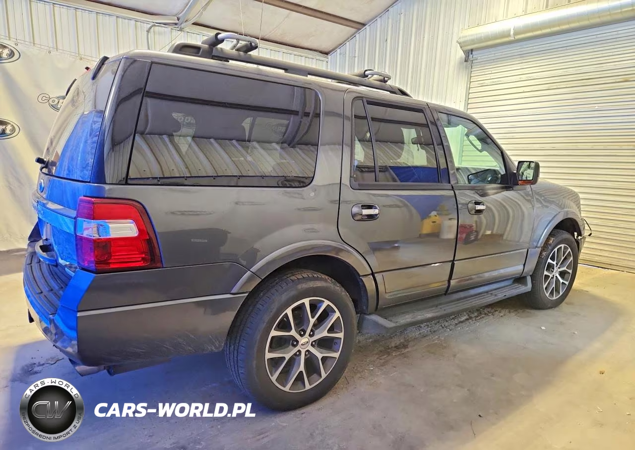 2015 Ford Expedition Xlt VIN:1FMJU1HT5FEF10672 - 3