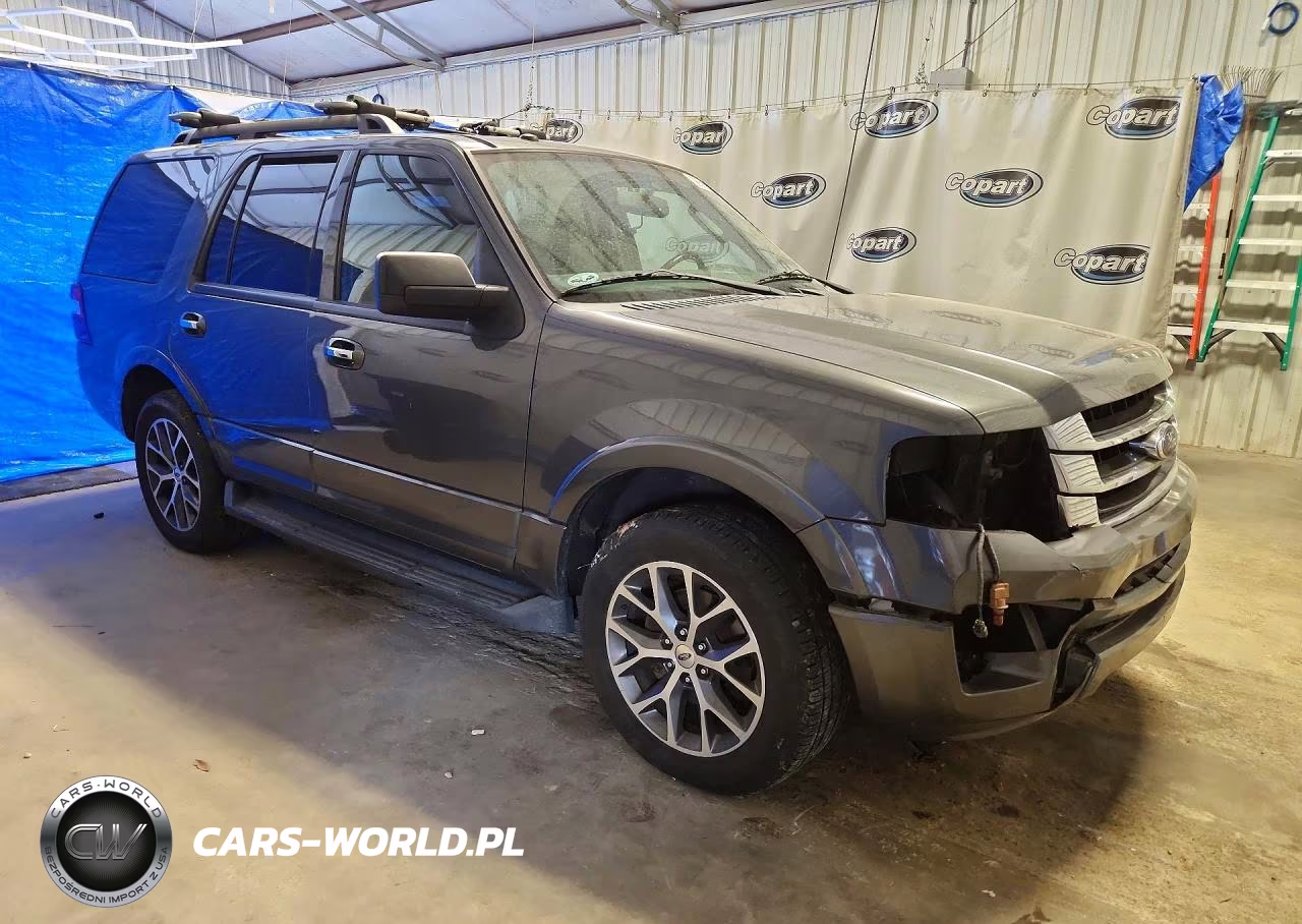 2015 Ford Expedition Xlt VIN:1FMJU1HT5FEF10672 - 4