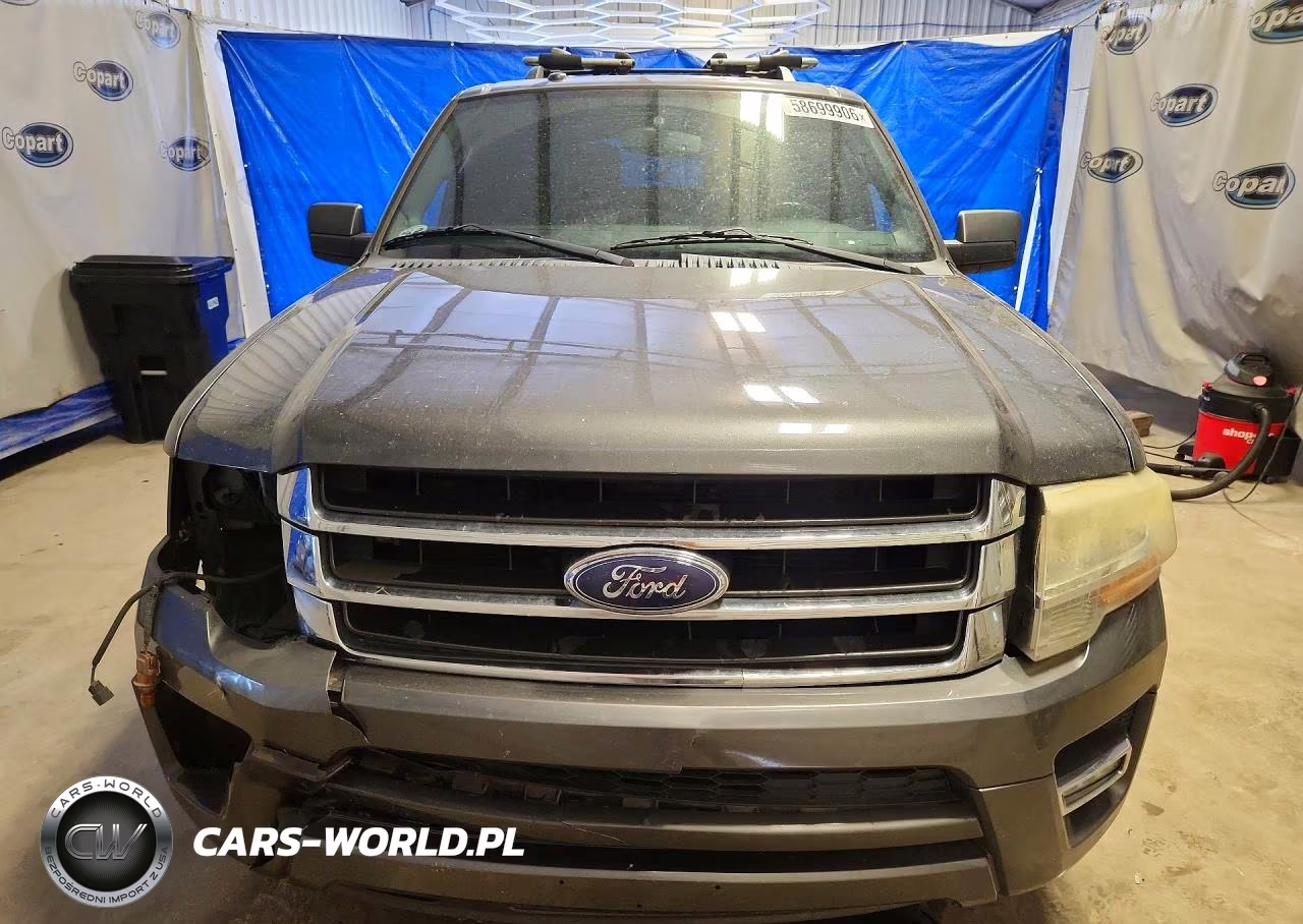 2015 Ford Expedition Xlt VIN:1FMJU1HT5FEF10672 - 5