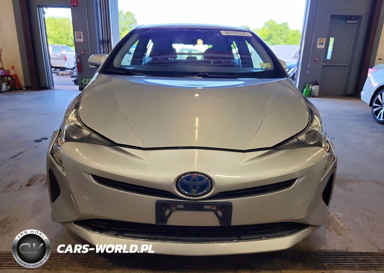 2017 Toyota Prius Two VIN:JTDKBRFU8H3550168 - 5