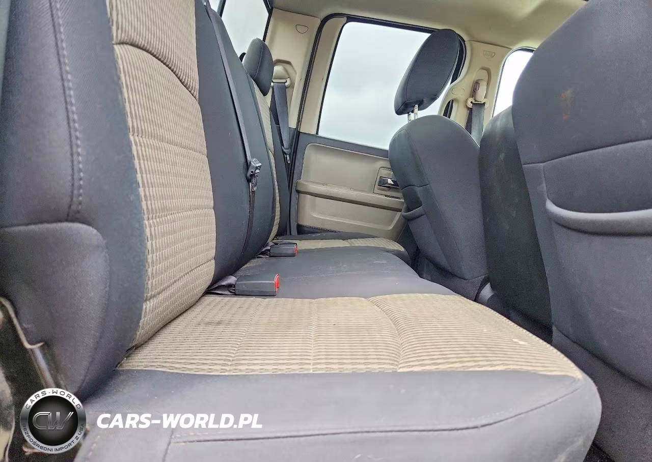 2010 Dodge Ram 1500 VIN:1D7RV1GT7AS186095 - 10
