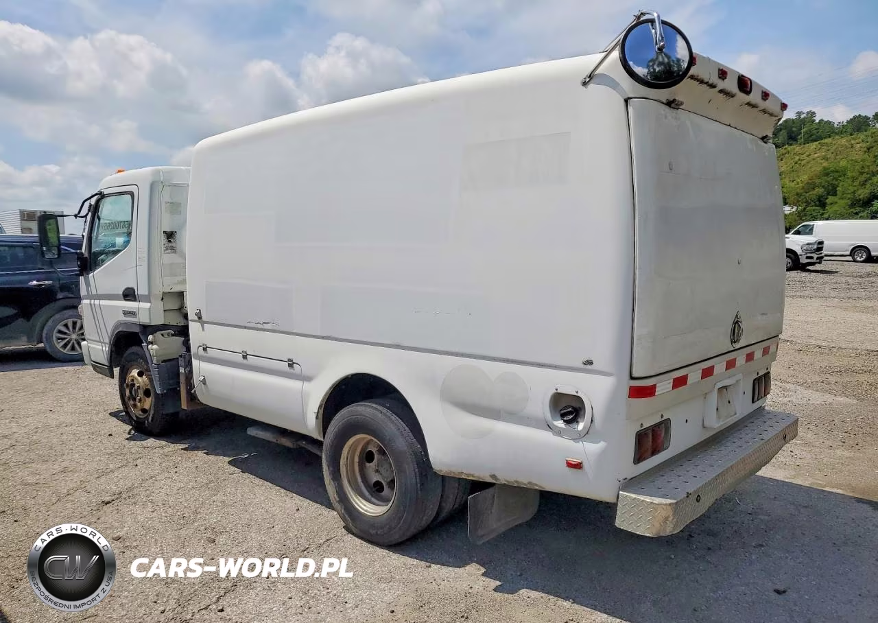 2007 Sterling Truck Mitsubishi Chassis Coe 40 VIN:JLSBBH1S27K015415 - 2