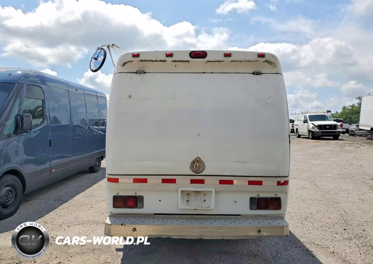 2007 Sterling Truck Mitsubishi Chassis Coe 40 VIN:JLSBBH1S27K015415 - 6