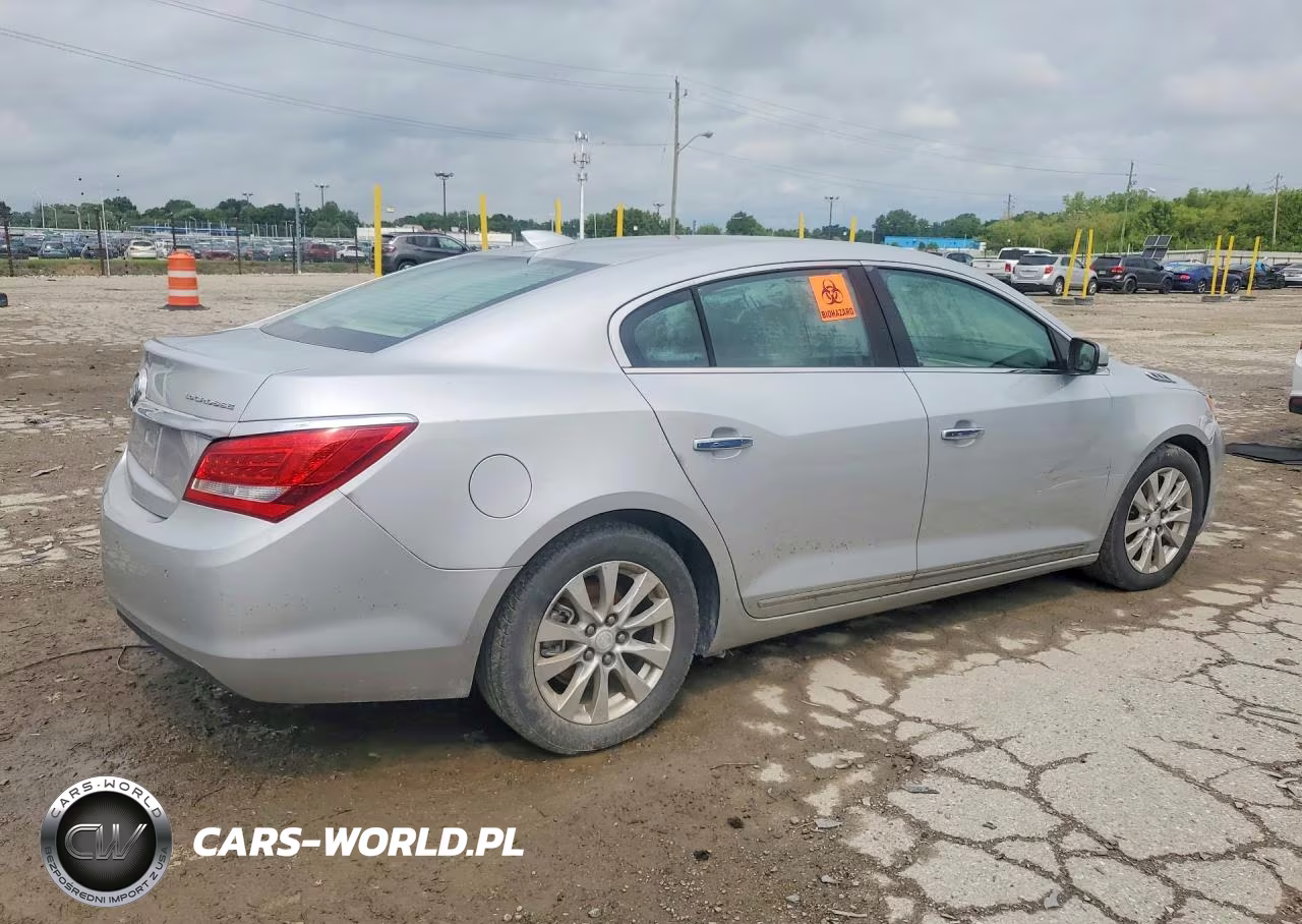 2015 Buick Lacrosse VIN:1G4GB5GR0FF248244 - 3