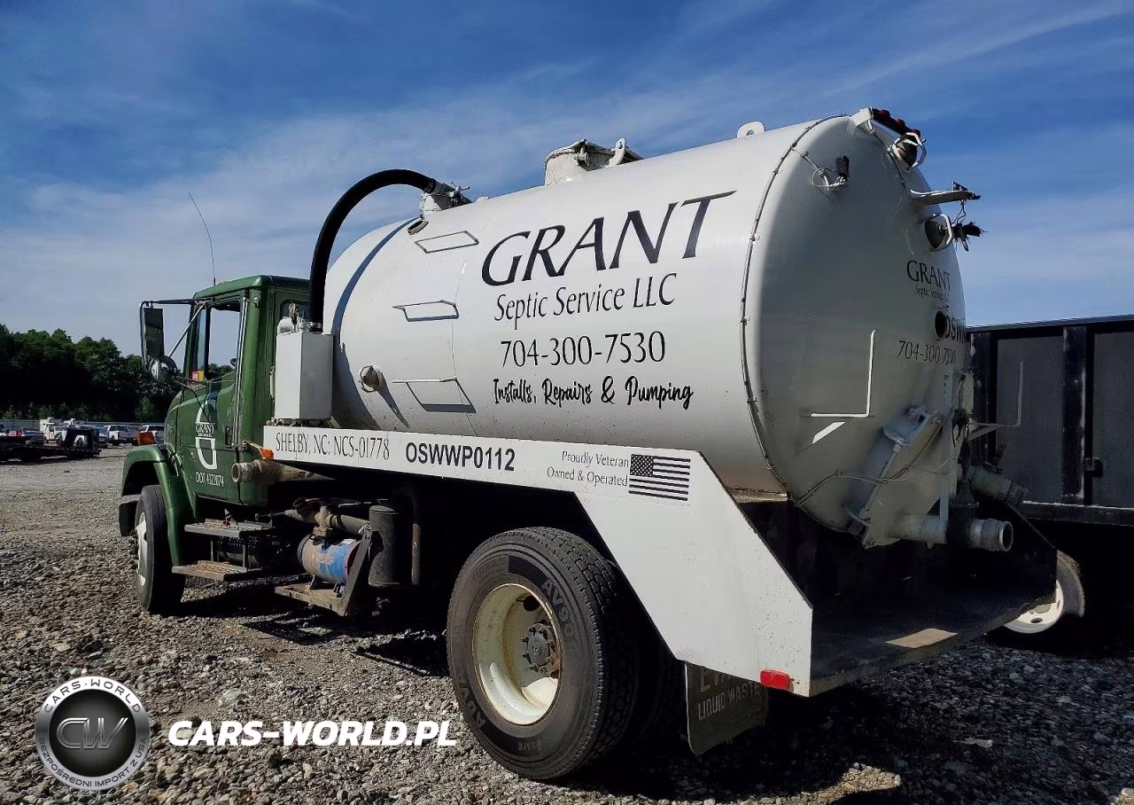 2000 Freightliner Fl70 Septic Truck VIN:1FV6H6BA8YHG03651 - 3