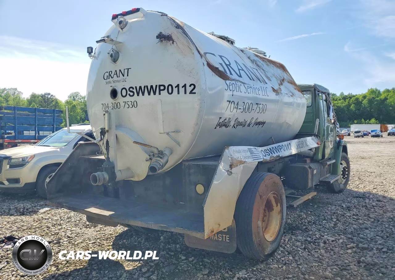2000 Freightliner Fl70 Septic Truck VIN:1FV6H6BA8YHG03651 - 4