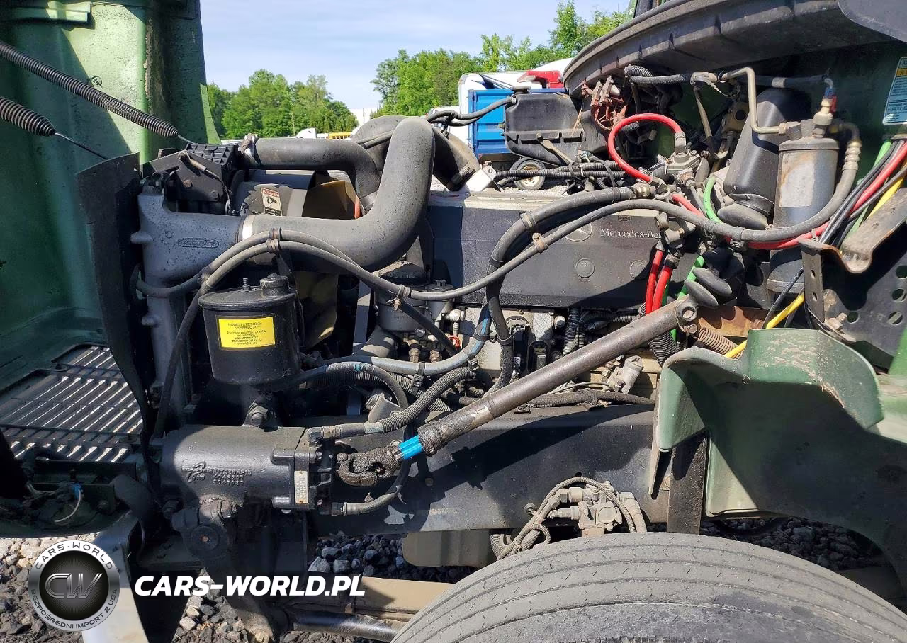 2000 Freightliner Fl70 Septic Truck VIN:1FV6H6BA8YHG03651 - 7